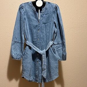 Faded Denim Button-Up Dress with Belt & pockets by ‘In February’ size large